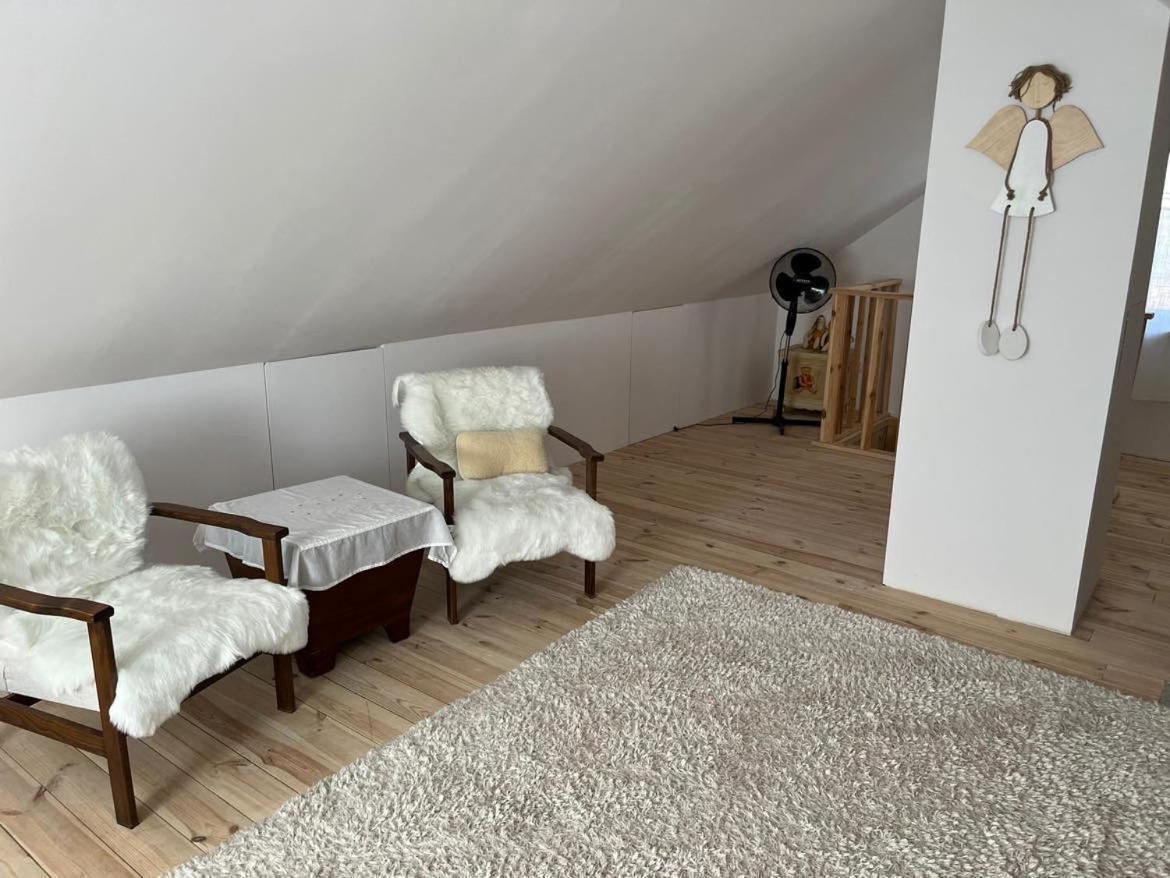Domek Jozefa Przy Zamku Janów Podlaski Extérieur photo